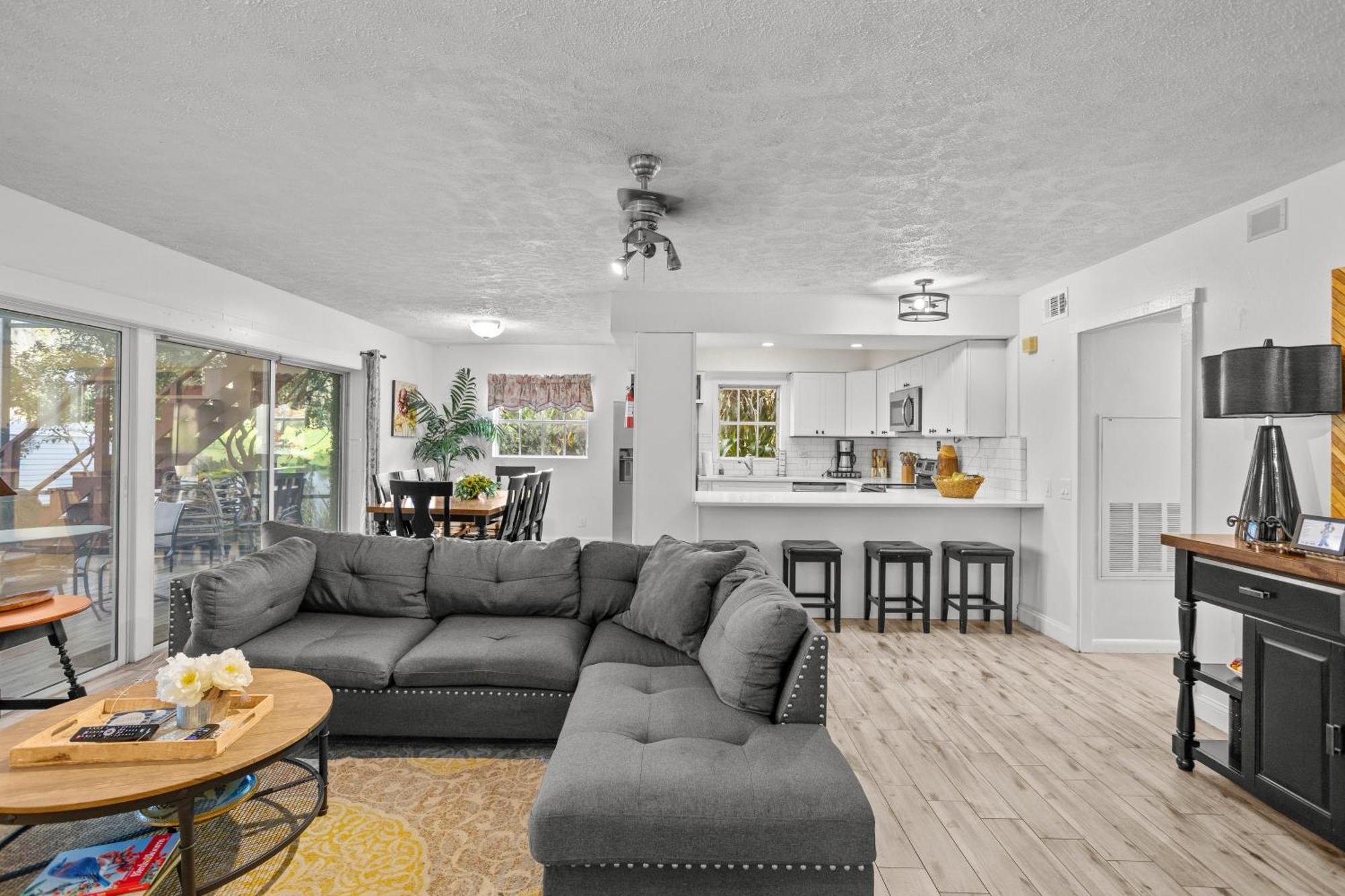 Spacious Lakefront House With Pool, Hottub, & Boating Orlando Luaran gambar