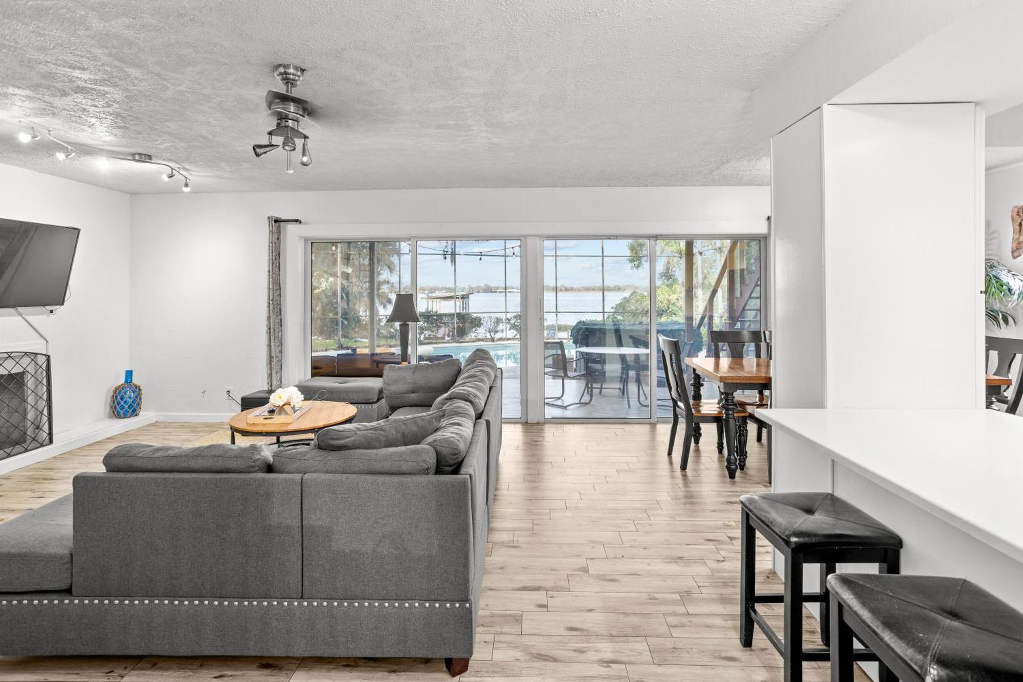 Spacious Lakefront House With Pool, Hottub, & Boating Orlando Luaran gambar